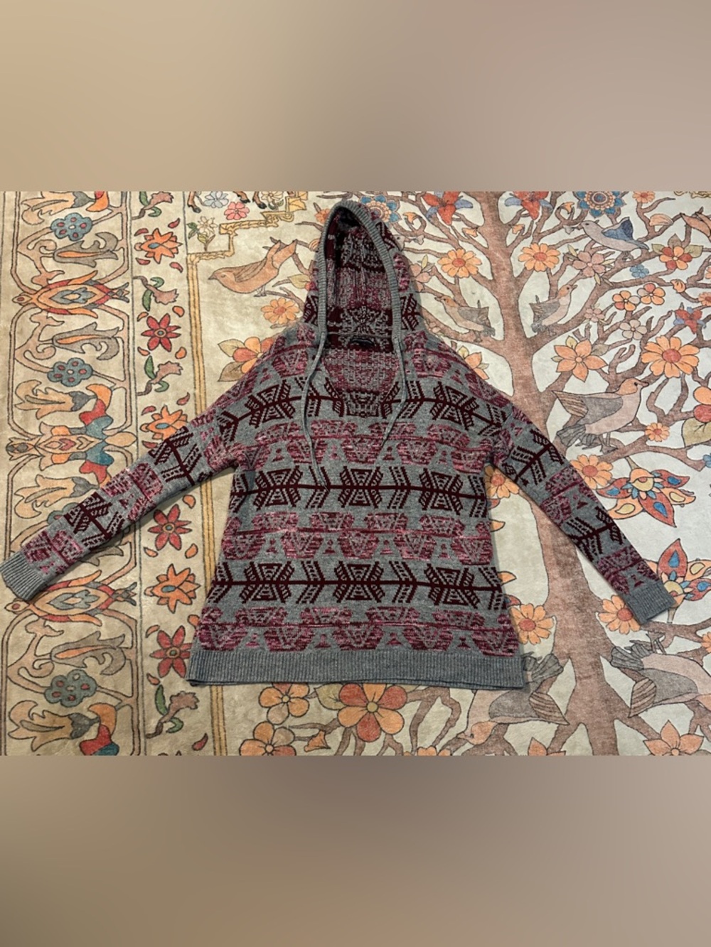 American Eagle Outfitters Gray and Maroon Aztec Hooded Pullover